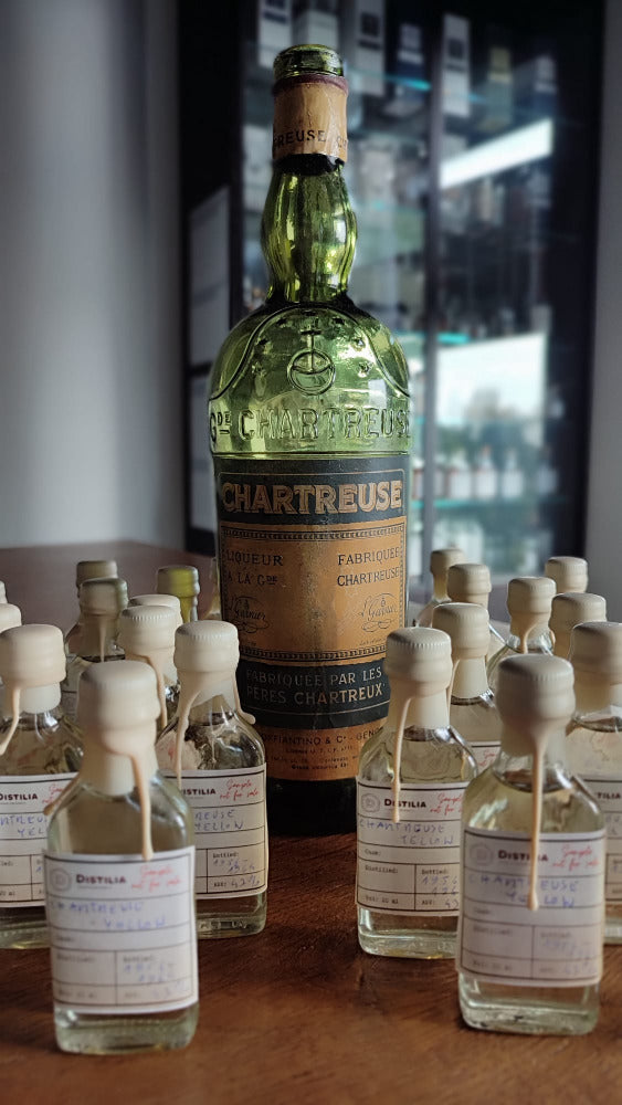 Chartreuse Yellow 1956-1964 43% 20ml sample