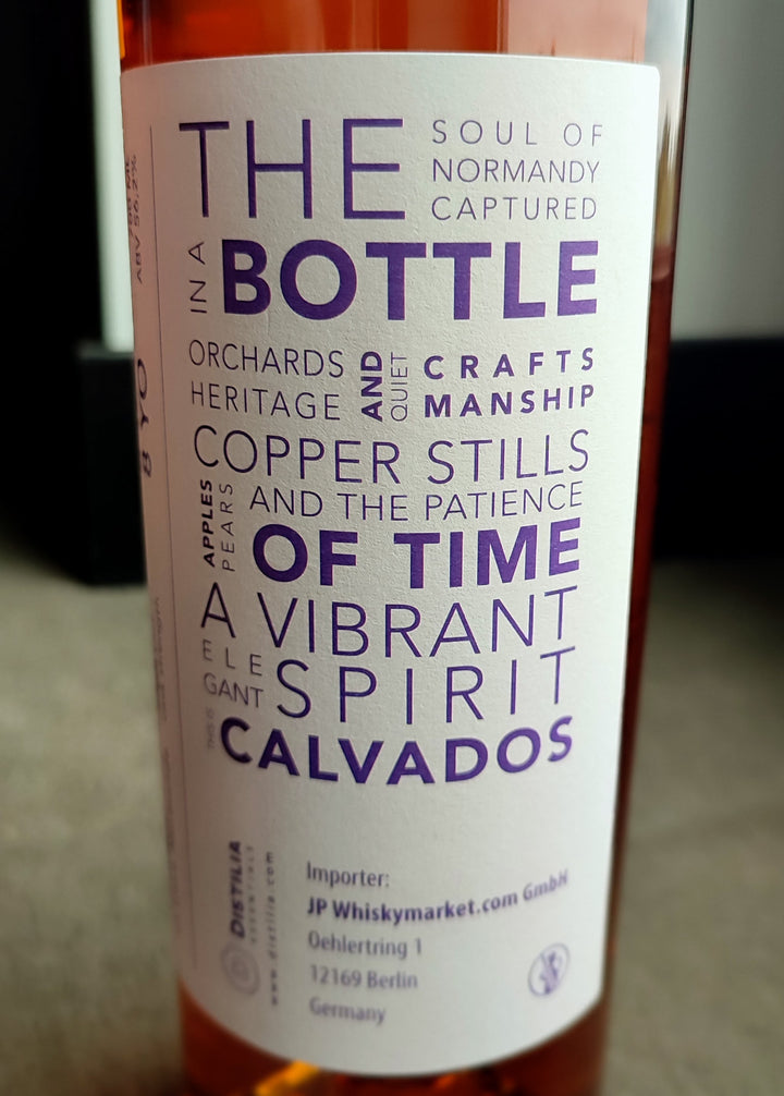 Calvados La Cave Normande 2015/2024 8yo 56,2% Distilia Essentials