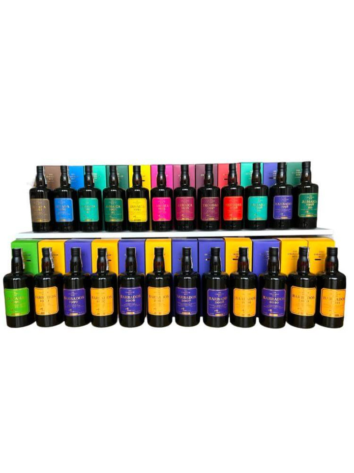 Set mit 24 Flaschen Single Cask The Colours of Rum Wealth Solutions