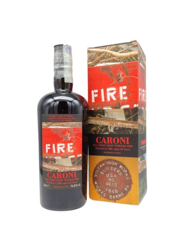 Caroni 1996/2016 20yo 70,6% cask#R3721 Fire