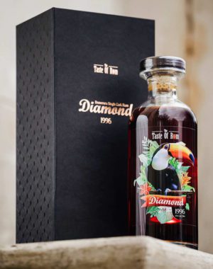 Diamond 1996 26yo GUYANA RUM The Taste of Rum