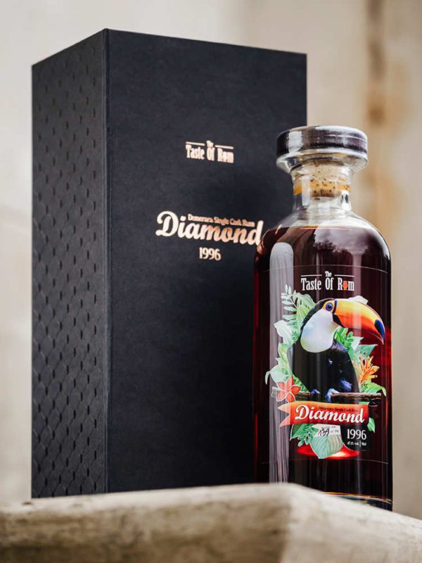 Diamond 1996 26yo GUYANA RUM The Taste of Rum